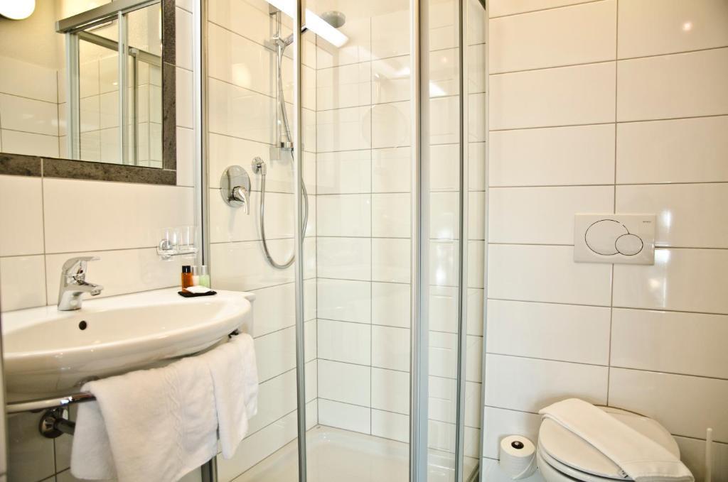 Hotel Tannenhof Ischgl Room photo