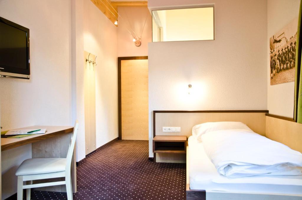 Hotel Tannenhof Ischgl Room photo